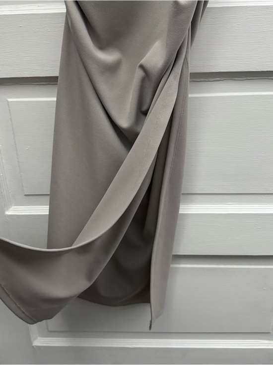 NBD NWT Taupe Ruched Maxi Dress XS High Neck Bodycon Stretch - Picture 13 of 16